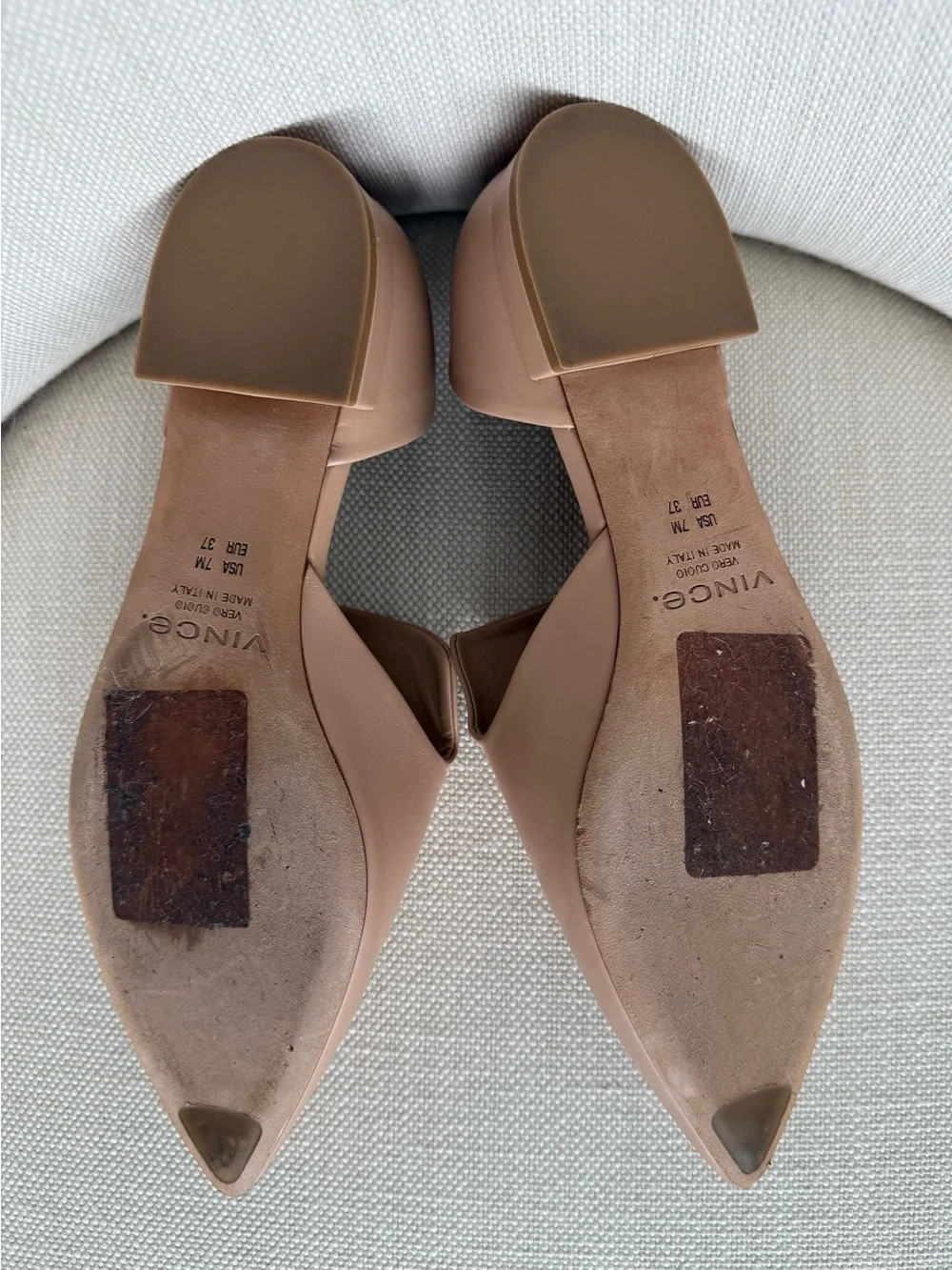 Vince sleek slingback